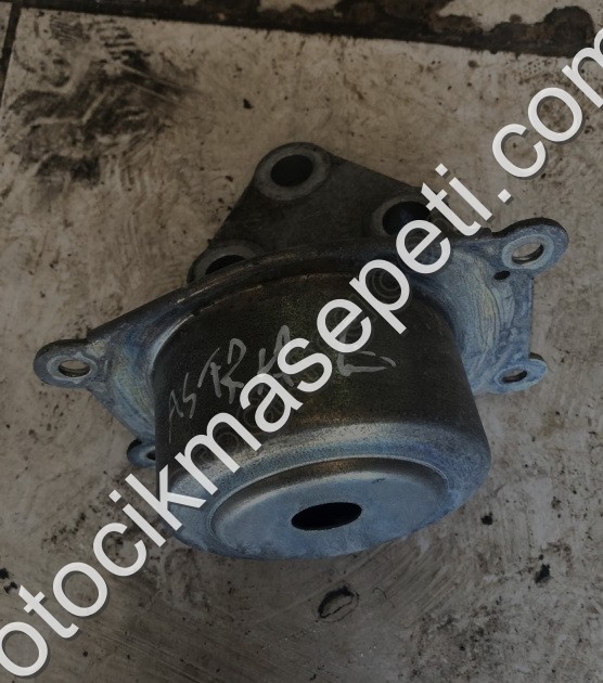 ASTRA G 1.6 BENZİN MOTOR KULAKLARI ORJİNAL ÇIKMA