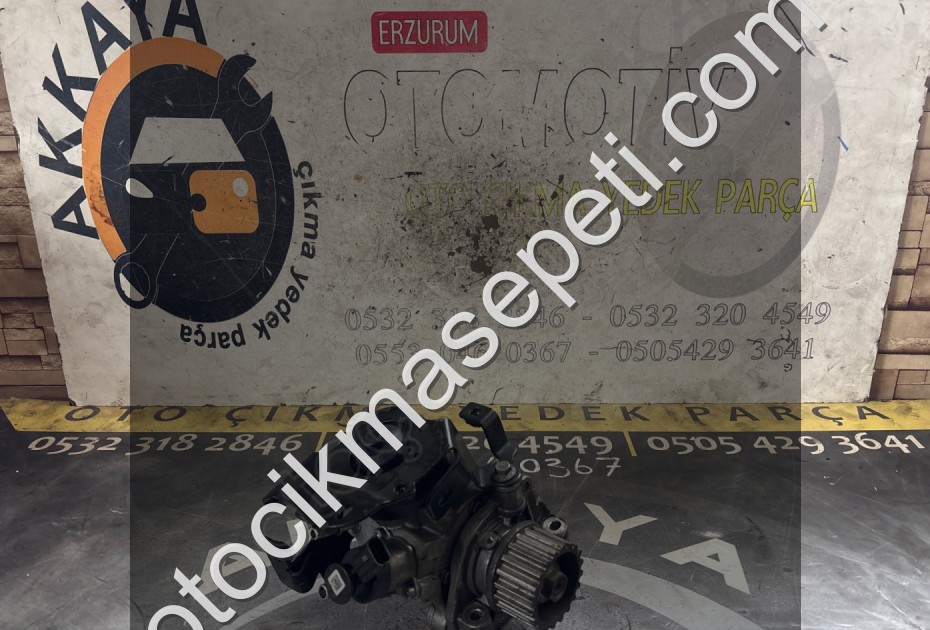 167007358R/H8201434847 DACİA DOKKER-LODGY 1.5 DCI Mazot Pompası