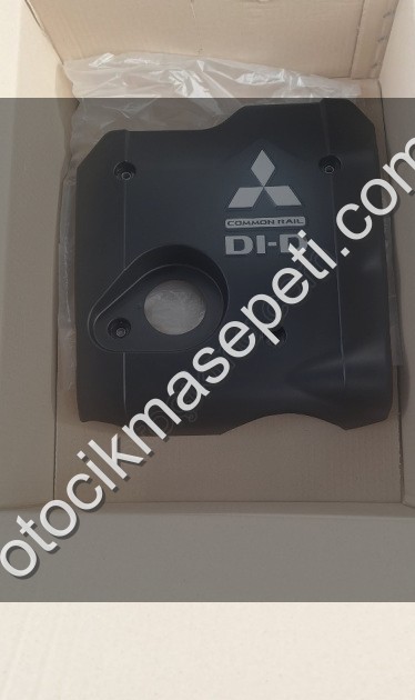 Mn171914 L200 motor üst plastiği 07-15