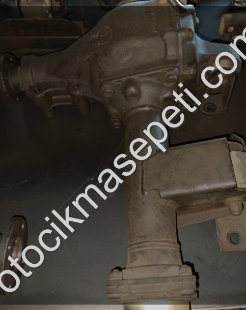 NİSSAN SKYSTAR 8-37 ÖN DEFRANSİYEL                    (XS2401S26)