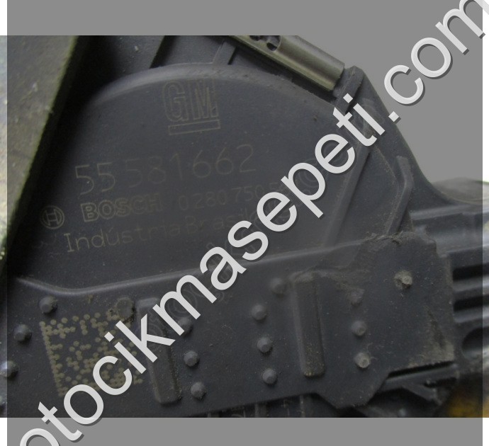 Opel Mokka Gaz Kelebeği 55581662