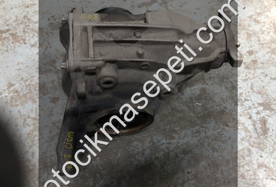 MERCEDES W213 E KASA ARKA DEFRANSİYEL 2.47  ORAN ORJINAL