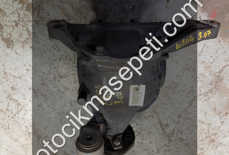 MERCEDES W204 C180 ARKA DEFRANSİYEL 3.07 ORAN A2043500614