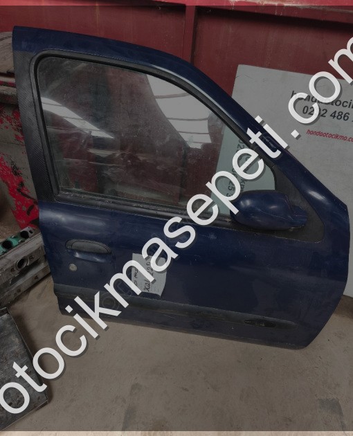 Renault Clio 2 ön arka kapı orijinal çıkma
