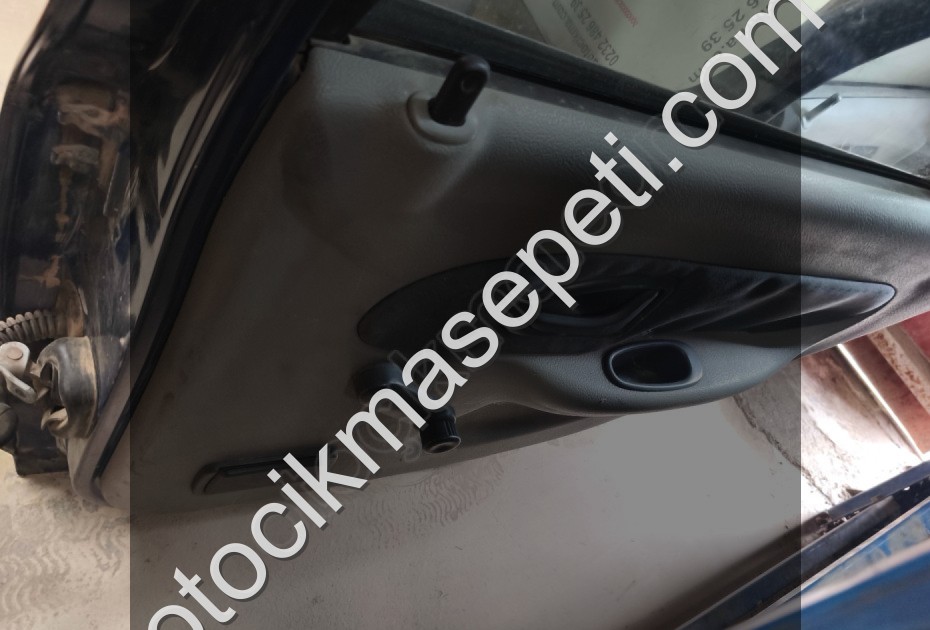 Renault Clio 2 ön arka kapı orijinal çıkma