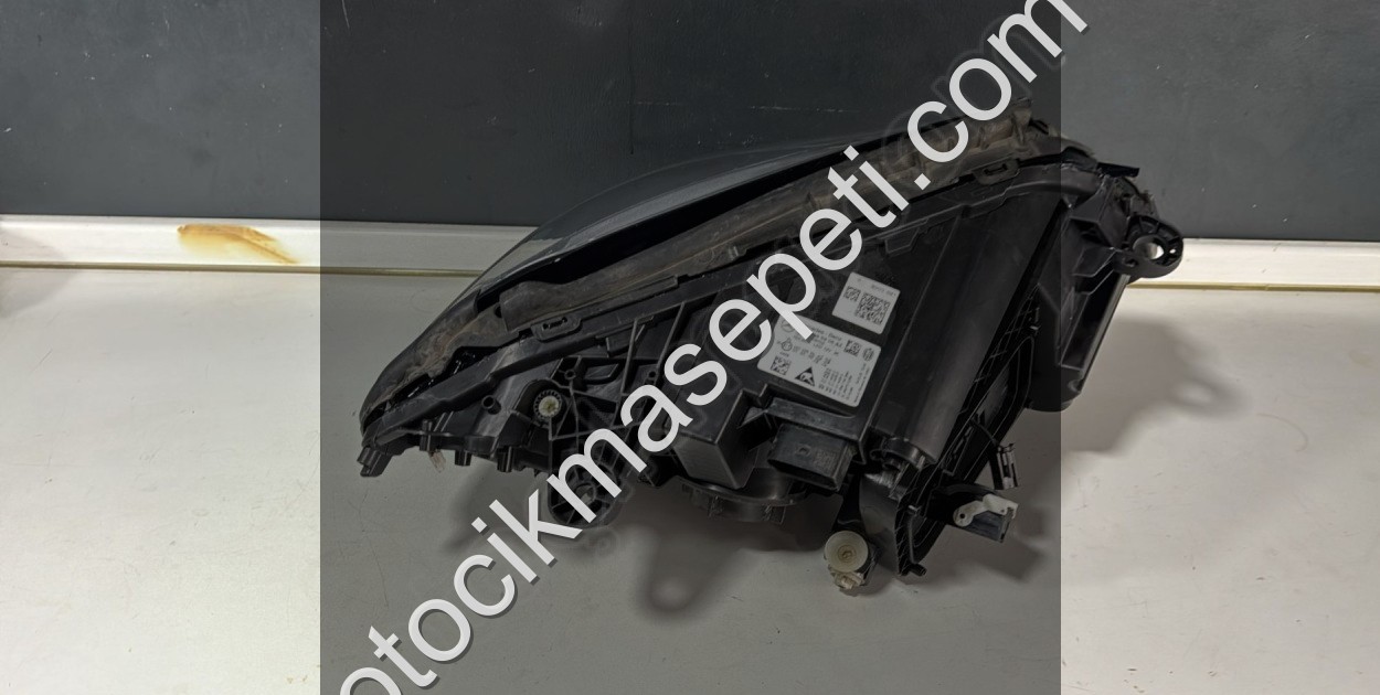 MERCEDES C SERİ W205 MAKYAJLI FULL LED SOL FAR 2059065906