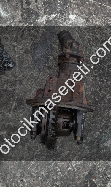 SUZUKİ VİTARA JLX ARKA DİFRANSİYEL 8/37