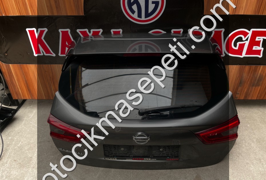 Nissan Qashqai J11 Bagaj Kapağı