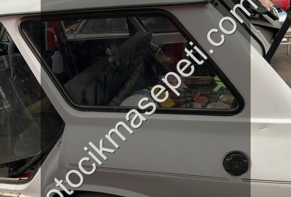 Renault 12 toros kesme sol arka Çamurluk