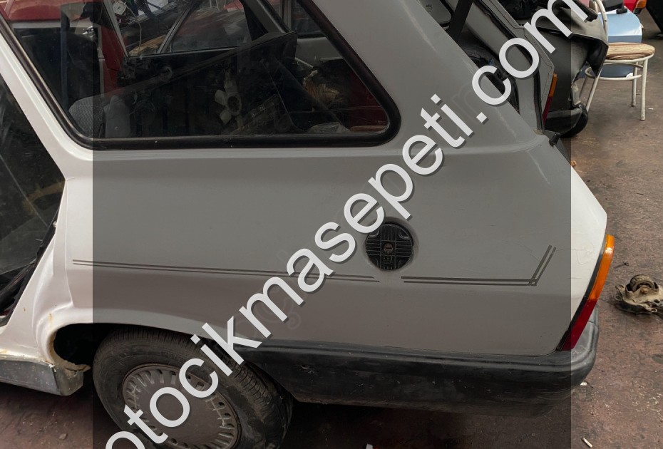 Renault 12 toros kesme sol arka Çamurluk