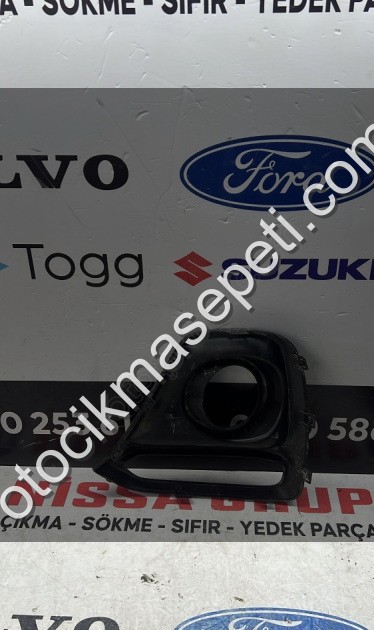 SUZUKİ S-CROSS ORİJİNAL ÇIKMA SOL SİS ÇERÇEVESİ