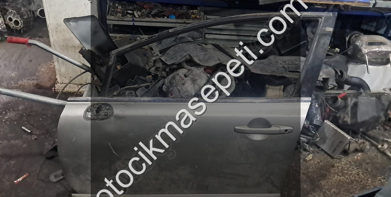 HONDA CİVİC FD6 SOL ÖN KAPİ