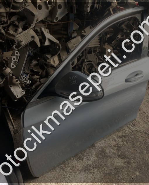 MERCEDES W205 SOL ÖN KAPI OTO FEDAİ