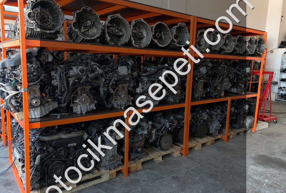 VW AUDİ SKODA SEAT 1.6 AVU BSE EGR Lİ SİLİNDİR KAPAĞI 06B103373T