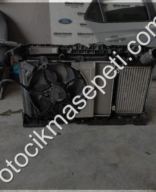 984701978000 Opel Corsa F klima radyatörü