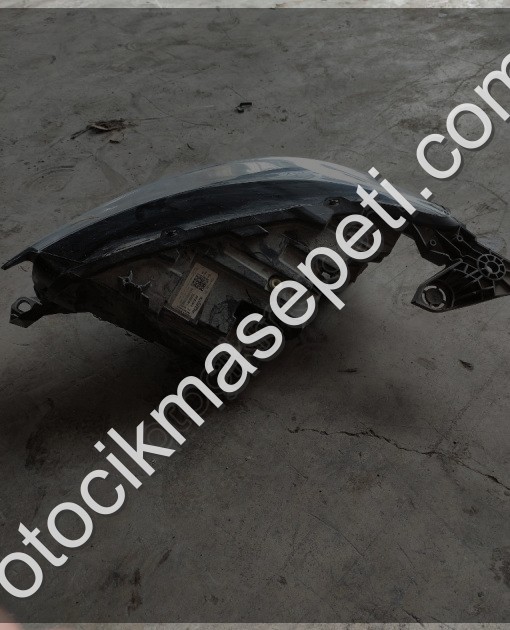 9829522580 Corsa sağ ön far