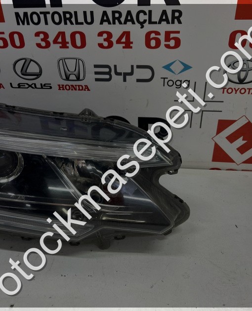 HONDA CRV SAĞ FAR ÇIKMA ORJİNAL YEDEK PARÇA