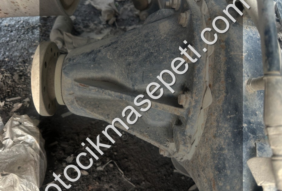 FORD RANGER 2015-19 ARKA DEFRANSİYEL ÜÇEL OTO ÇIKMA BURSA