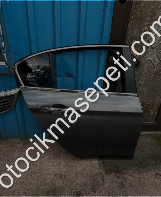 EGEA SAĞ ARKA KAPII HATASIZ ORJİNALL ÇIKMA PARÇAAA