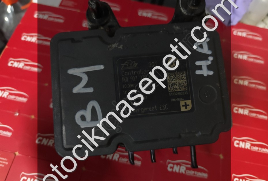 1K0907379BM VOLKSWAGEN PASSAT ABS BEYNİ