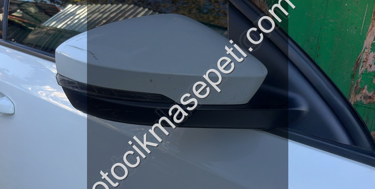 SKODA OCTAVİA SAĞ AYNA ÇEVİK OTO ÇIKMA