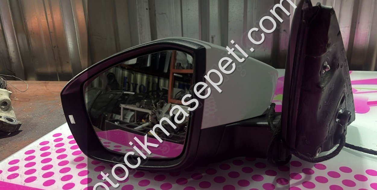 SKODA OCTAVİA SOL AYNA ÇEVİK OTO ÇIKMA