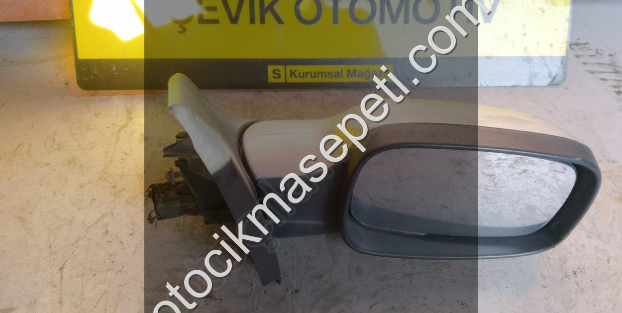 RENAULT MEGANE 2 SAĞ AYNA ÇEVİK OTO ÇIKMA
