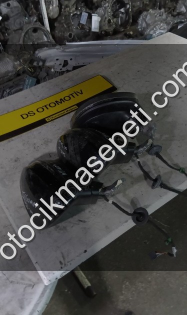 2015-2019 VOLKSWAGEN TİGUAN SAG SOL AYNA CAMSIZ ADET FIYATI