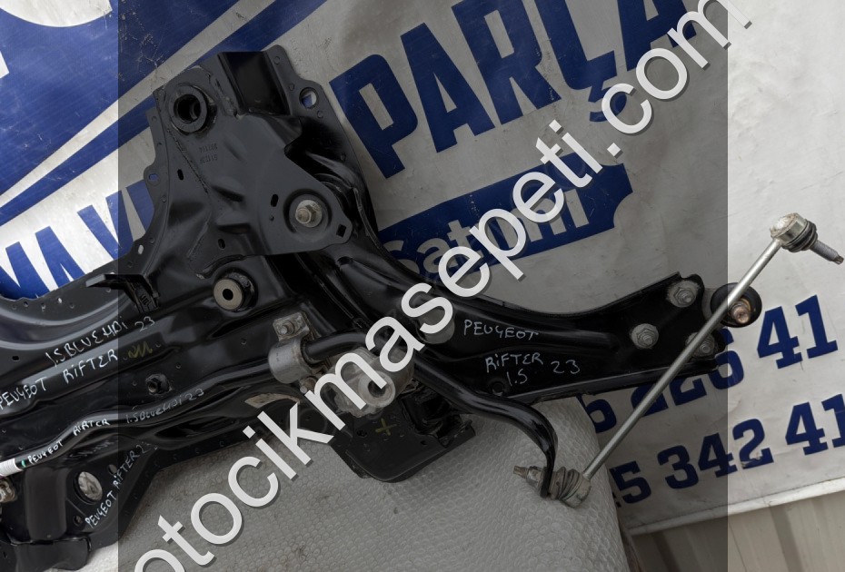 Peugeot Rifter 1.5 BlueHDİ Travers / Motor Beşiği ORJİNAL