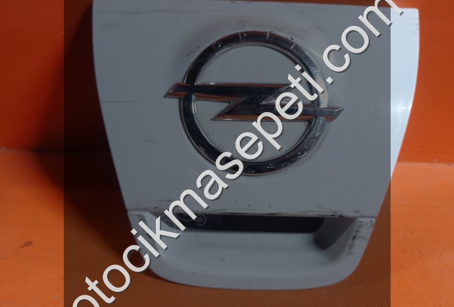 OPEL ASTRA J BAGAJ AÇMA BUTONU ORİJİNAL ÇIKMA