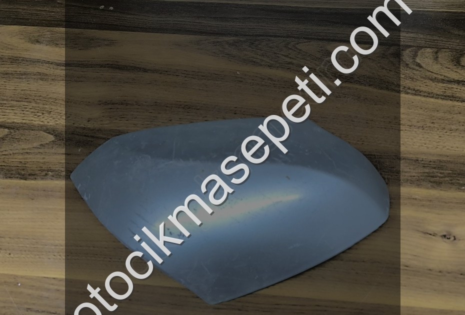 Fluence 2009-16 sag AYNA KAPAĞI