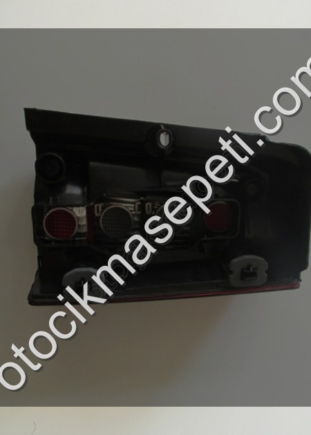 Citroen Berlingo Stop Lambası Sol Kırmızı/Füme Bagaj Kapağı Yukar