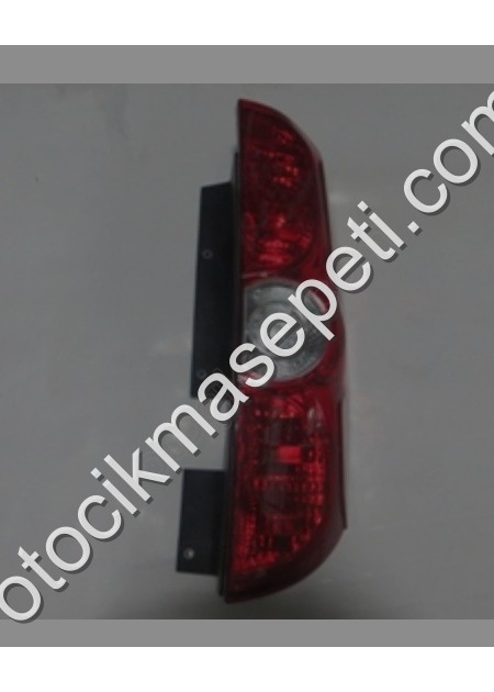 Fiat Doblo Stop Lambasi Sağ Kirmizi/Beyaz Bagaj Kapaği Yana Açila