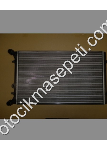 Volkswagen Beetle Su Radyatörü 1 6/1 9 Tdı Brazing 647X388X22 Man