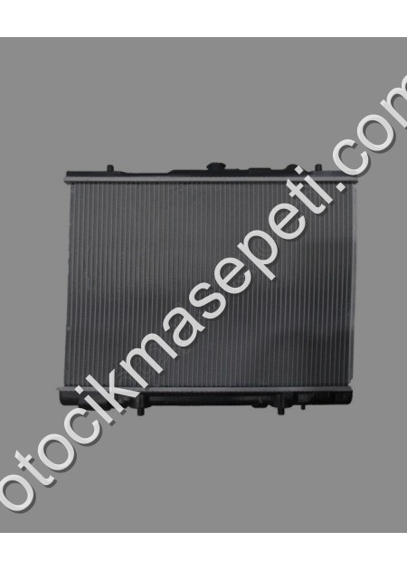 Mitsubishi L200 Pick Up Su Radyatörü 2 5 Td Brazing 500X638X26 Ma