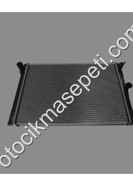 Toyota Auris Su Radyatörü 1 3/1 4/1 6 Vvtı Brazing 600X375X16 Man