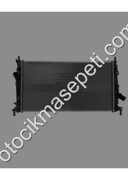Mazda 3 Sd/Hb Su Radyatörü 1 6 Cıtd/2 0 Cıtd Brazing 672X358X16 M