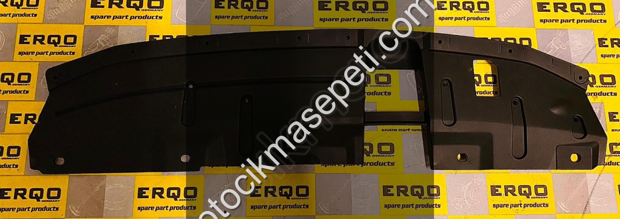 Nissan Qashqai Panjur Üst Plastiği 2017