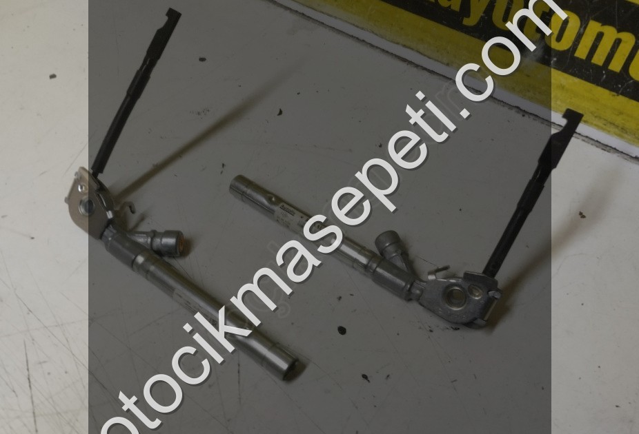 878176089R 878163402R RENAULT MEGANE 4 EMNİYET KEMER FÜNYESİ R-L