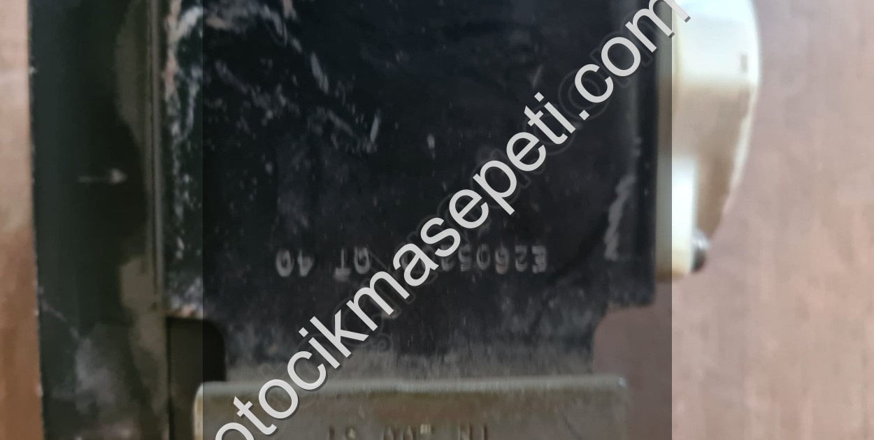 1996-1998 Jeep Grand Cherokee Sağ Ön Emniyet Kemeri