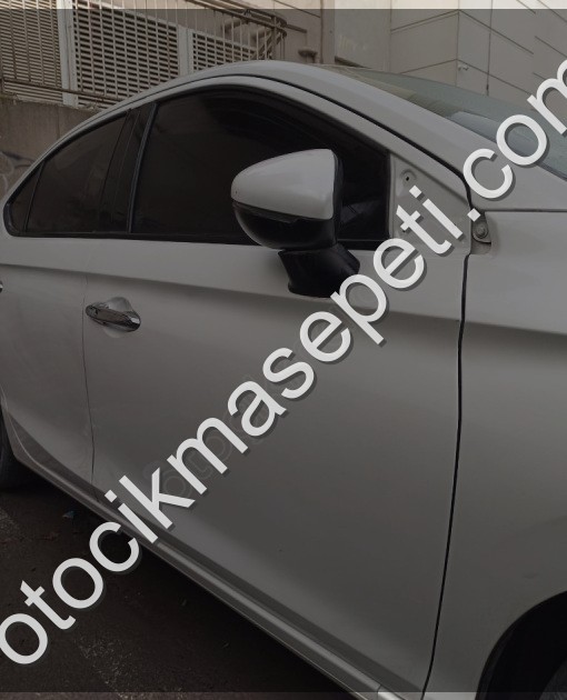 HONDA CİTY AYNA SAĞ ÇIKMA ORJİNAL YEDEK PARÇA