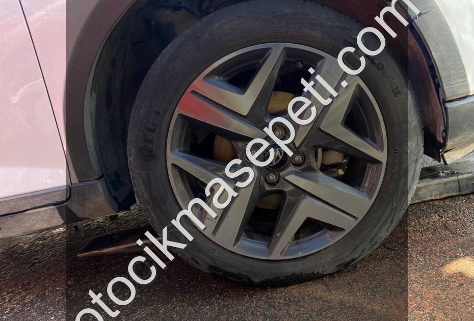 2022 Hyundai Bayon 17 İnç Jant