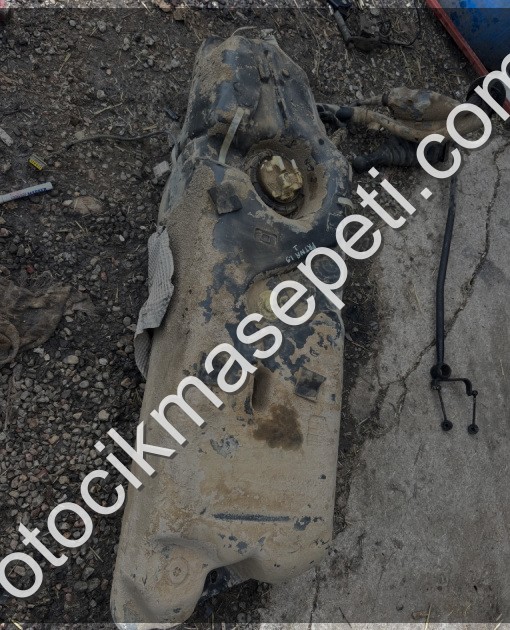 Peugeot Partner 1.9 Yakıt Deposu