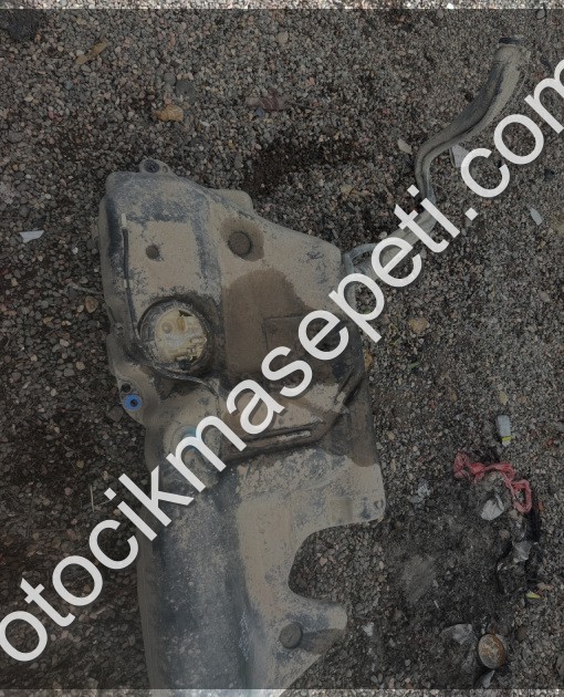 Renault Megane Scenic 1 Benzin Deposu