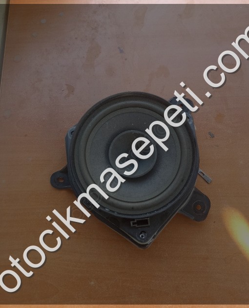 Fiat Egea Arka Kapı Hoparlör