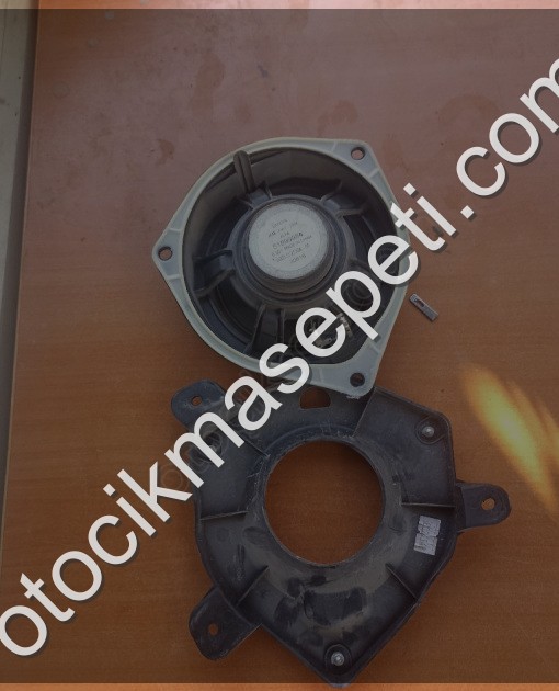 Fiat Egea Arka Kapı Hoparlör