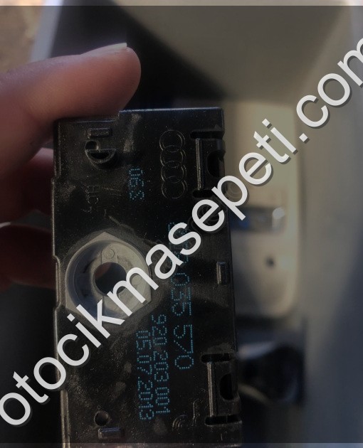 AUDİ A3 2015 ANTEN PARAZİT ÖNLEYİCİ -ALKAN OTOMOTİV-