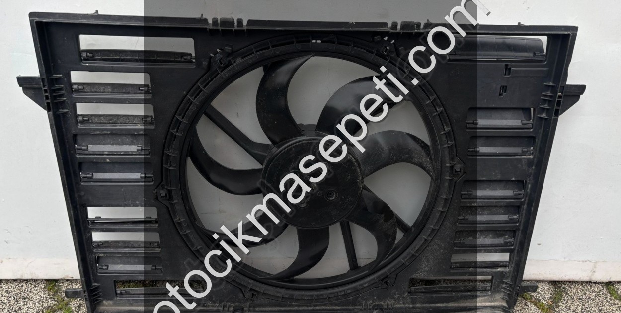 8W0959445J AUDİ A4 A5 FAN SETİ ORJİNAL HATASIZ ÇIKMA - Audi Oto Çıkma Parça