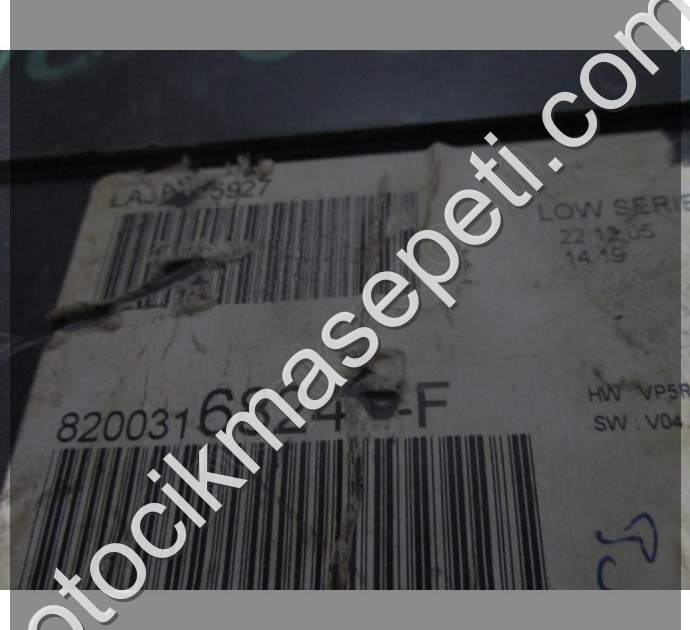 Renault Clio 3 Kilometre Saati Gösterge Paneli 8200316824-F