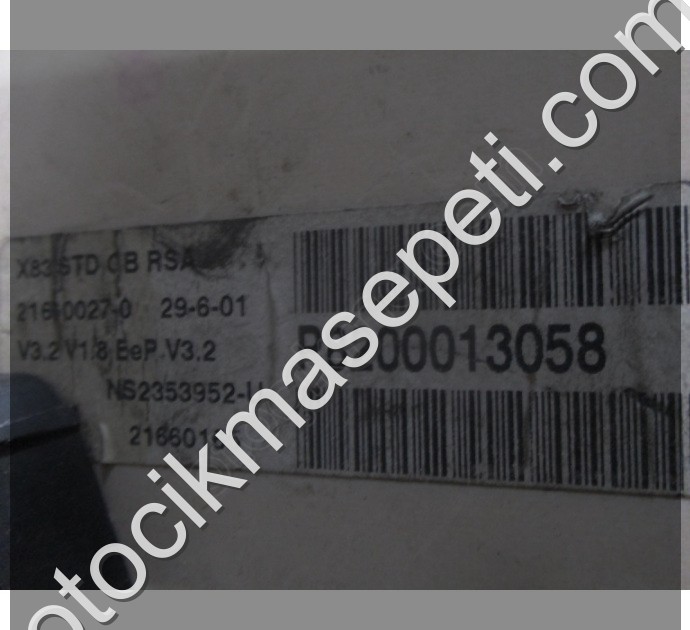 Renault Trafic Opel Kilometre Saati Gösterge Paneli P8200013058